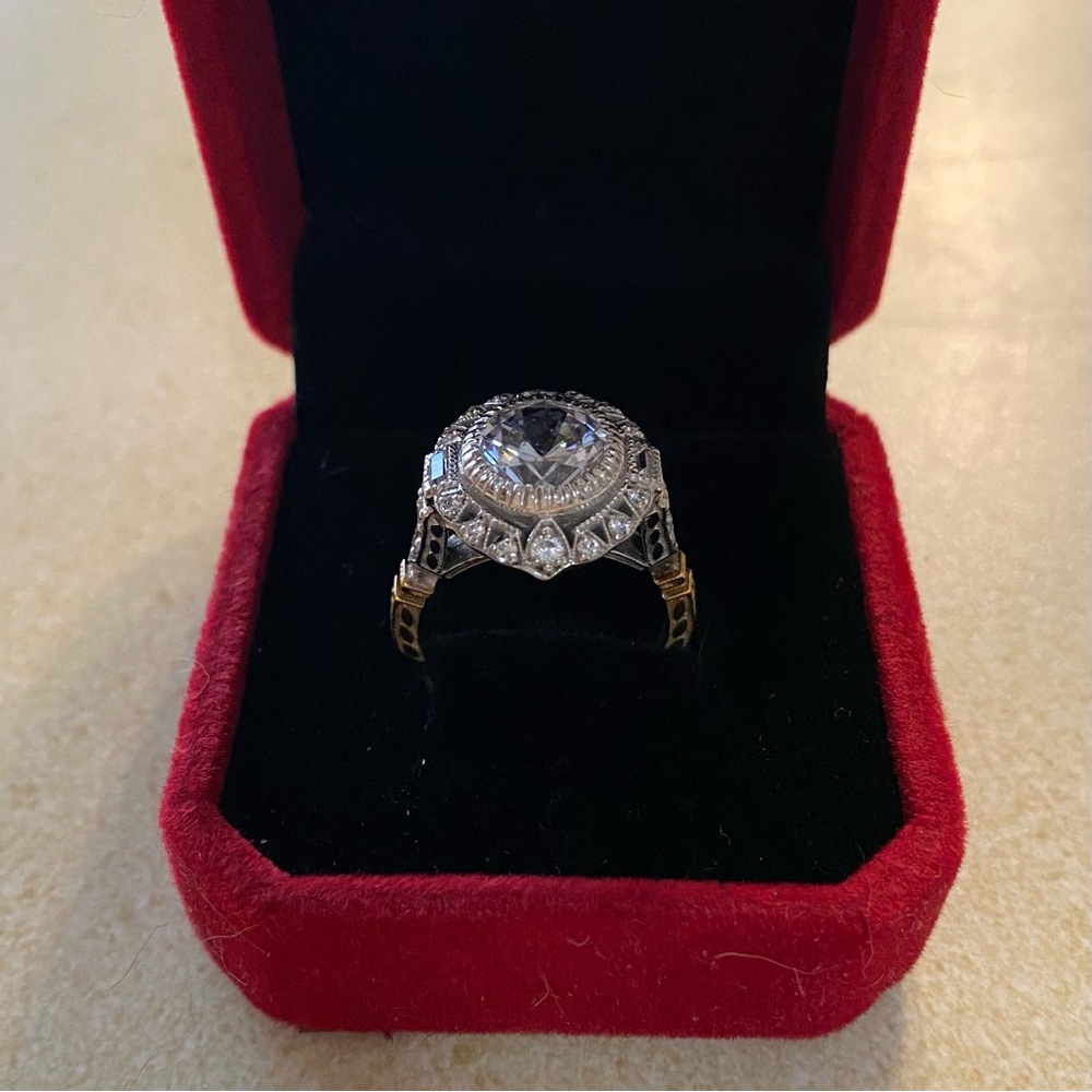Sterling Silver Antique Style CZ Ring. Stunning! 🤩